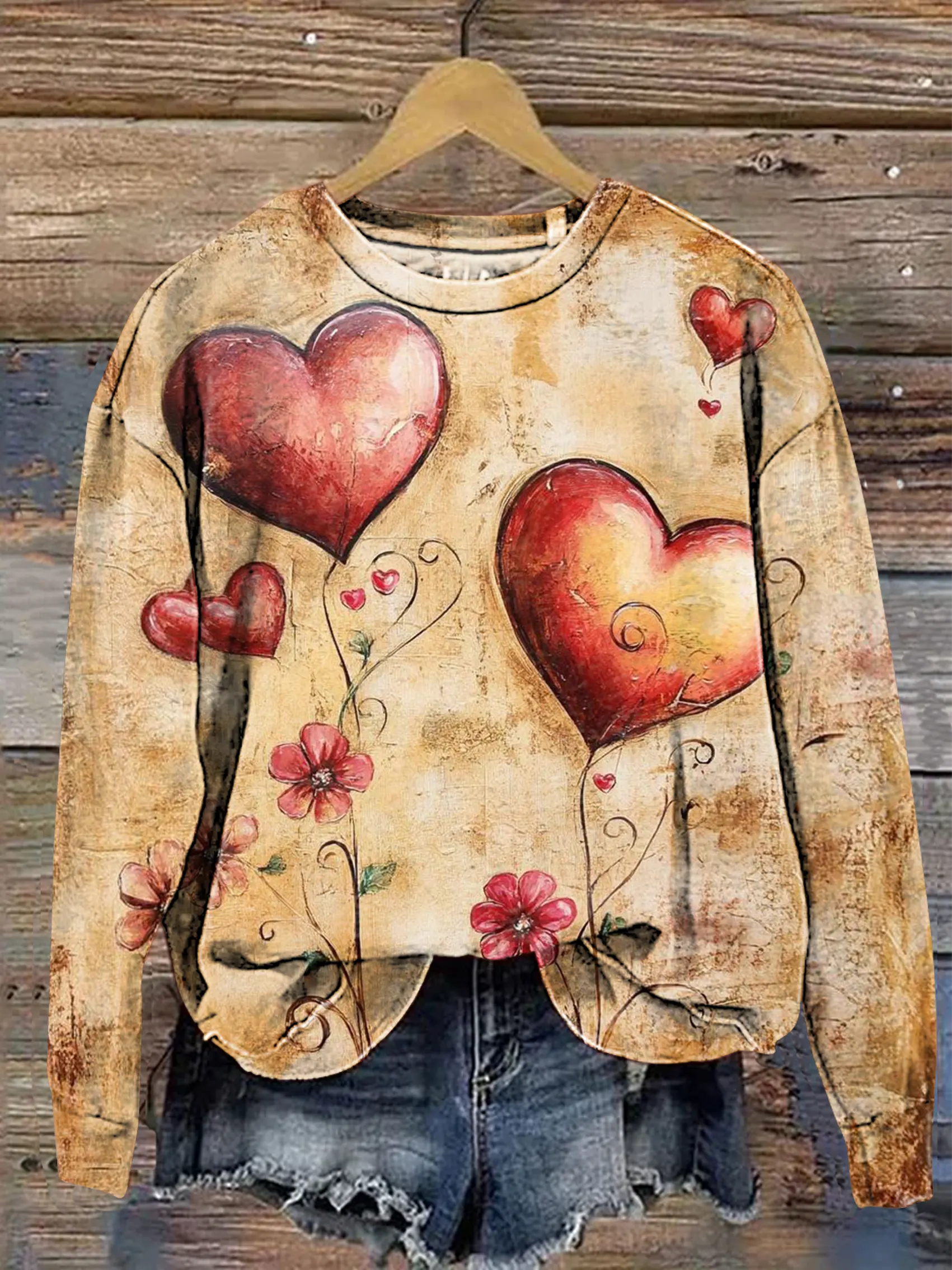 Retro Heart Print Casual Sweatshirt