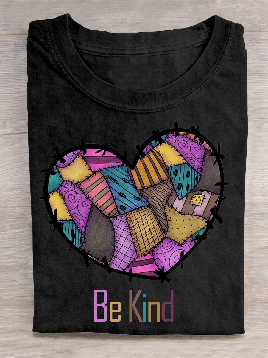 Heart Collage Be Kind Art Vintage Print T-shirt