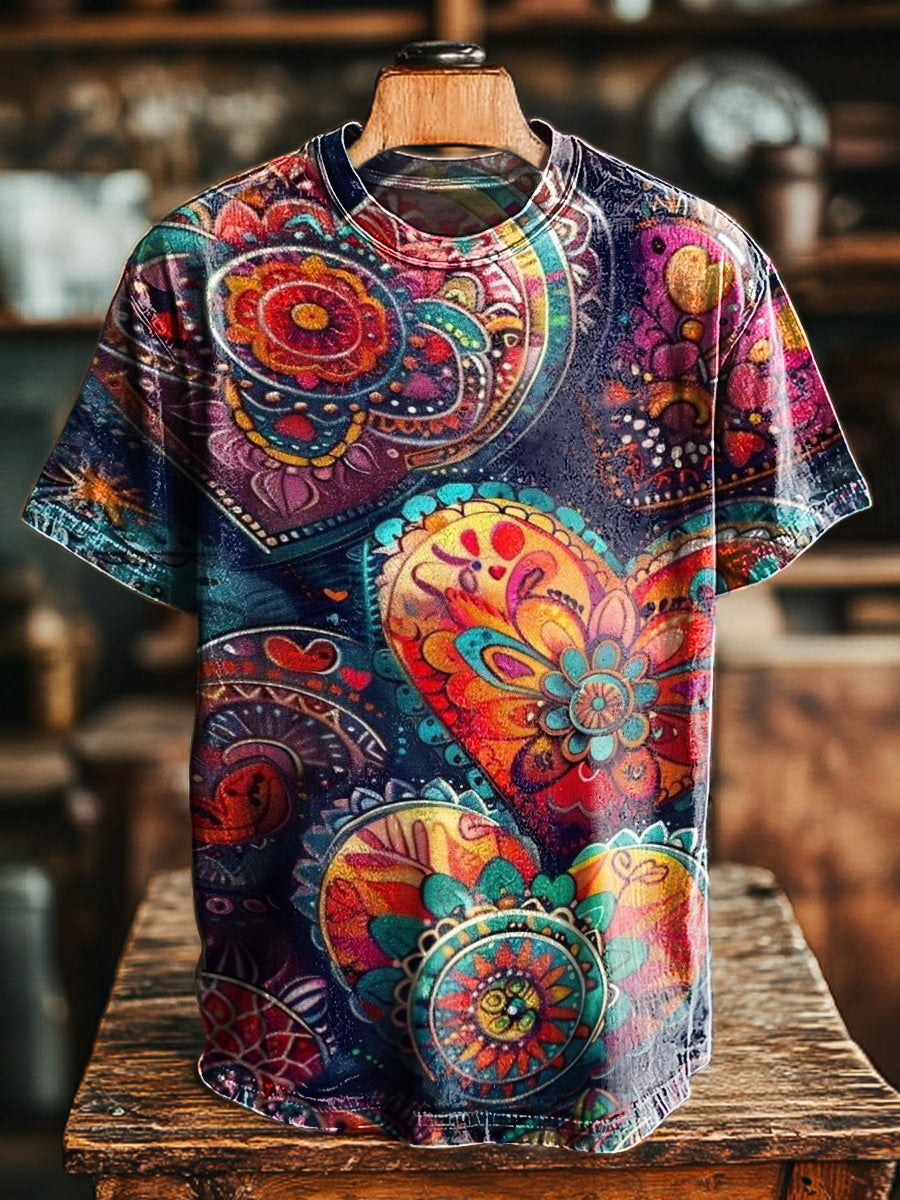 Retro Pattern Heart Print Casual Round Neck Short Sleeve T-Shirt