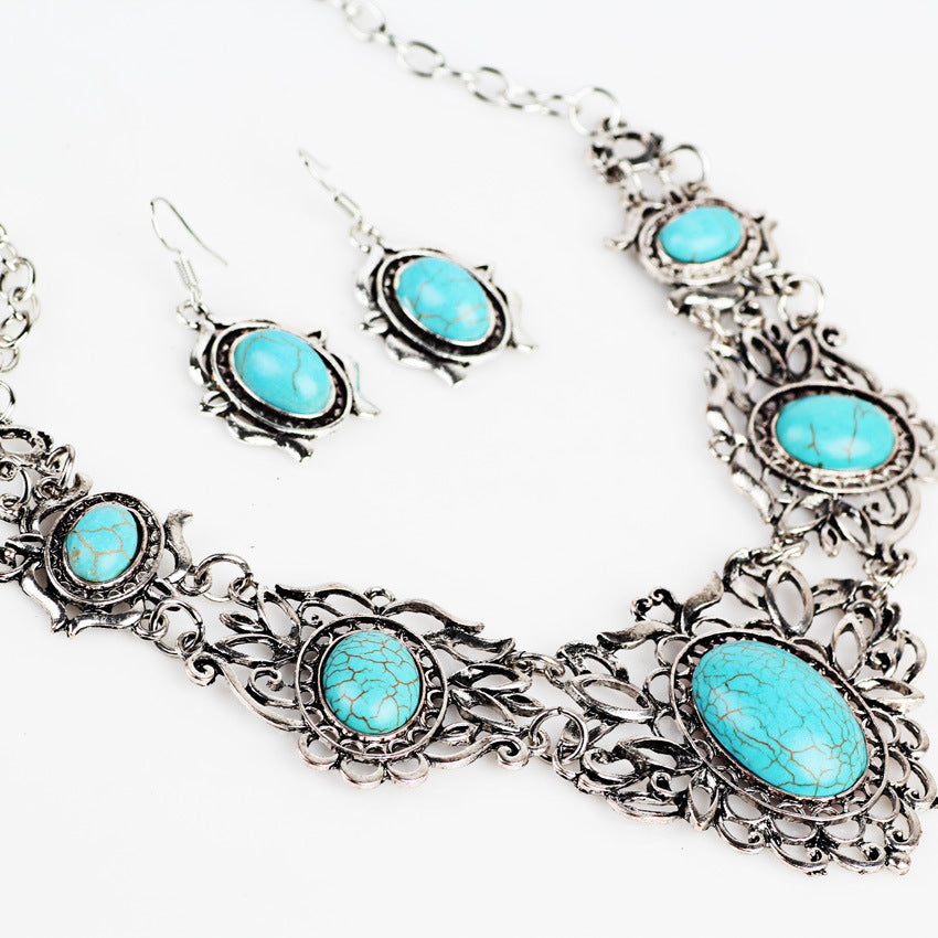 Turquoise Design Retro Elegant Necklace With Earrings